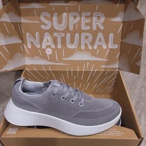 Women's Size 7.5 Allbirds Grey